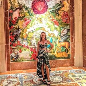 L'ATISTE Green and White Tropical Skirt Set